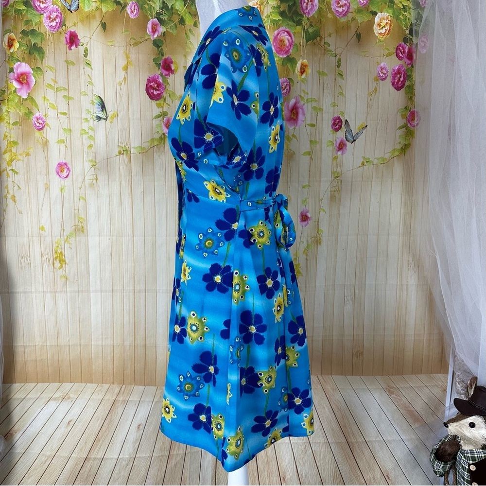 VINTAGE S. Robert’s Floral Dress - Picture 3 of 11